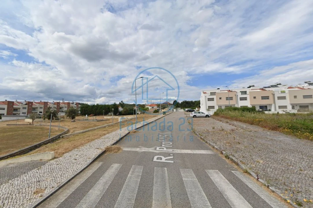 Terreno para Venda em Vila Verde Foto 12