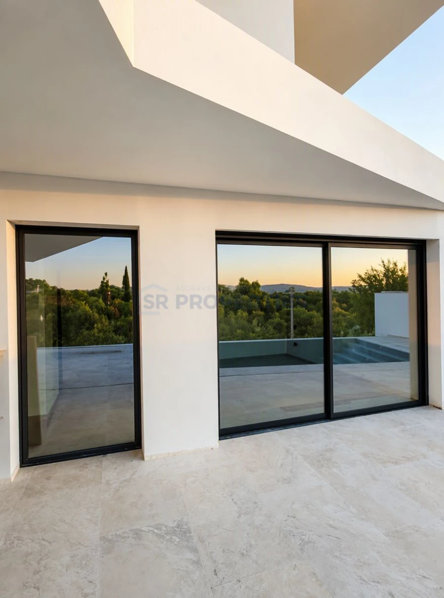 Moradia T4 para Venda em Loule (São Clemente) Foto 4