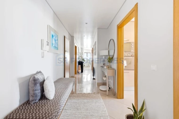 Apartamento T3 para Venda em Quarteira Foto 20