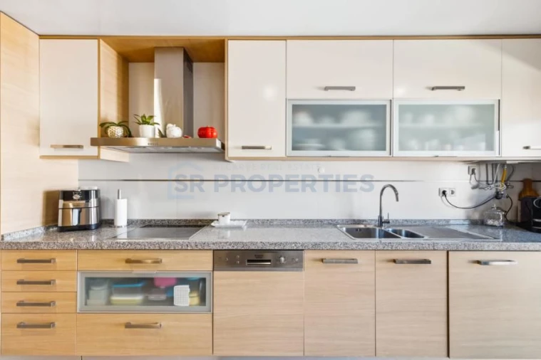 Apartamento T3 para Venda em Quarteira Foto 5