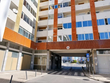 Apartamento T1 para Venda em Quarteira