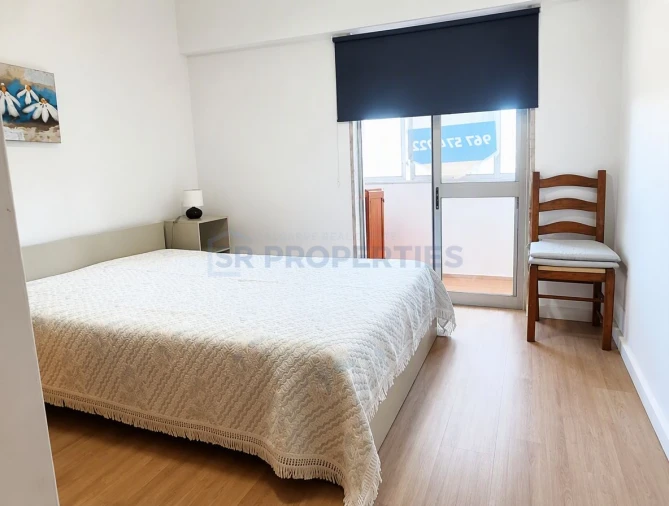 Apartamento T1 para Venda em Quarteira Foto 3