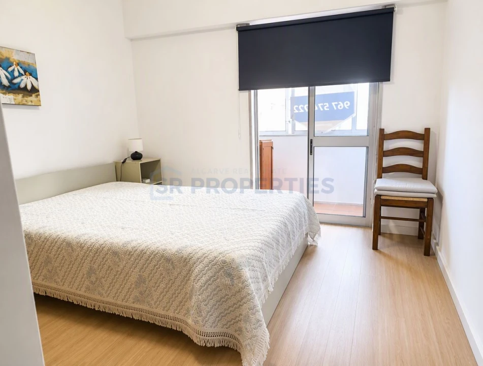 Apartamento T1 para Venda em Quarteira Foto 13