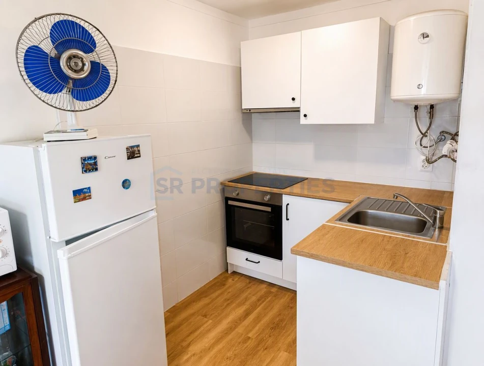 Apartamento T1 para Venda em Quarteira Foto 4