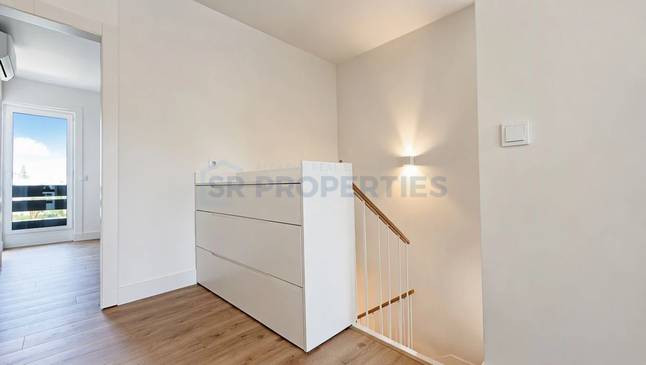 Apartamento T3 para Venda em Quarteira Foto 38
