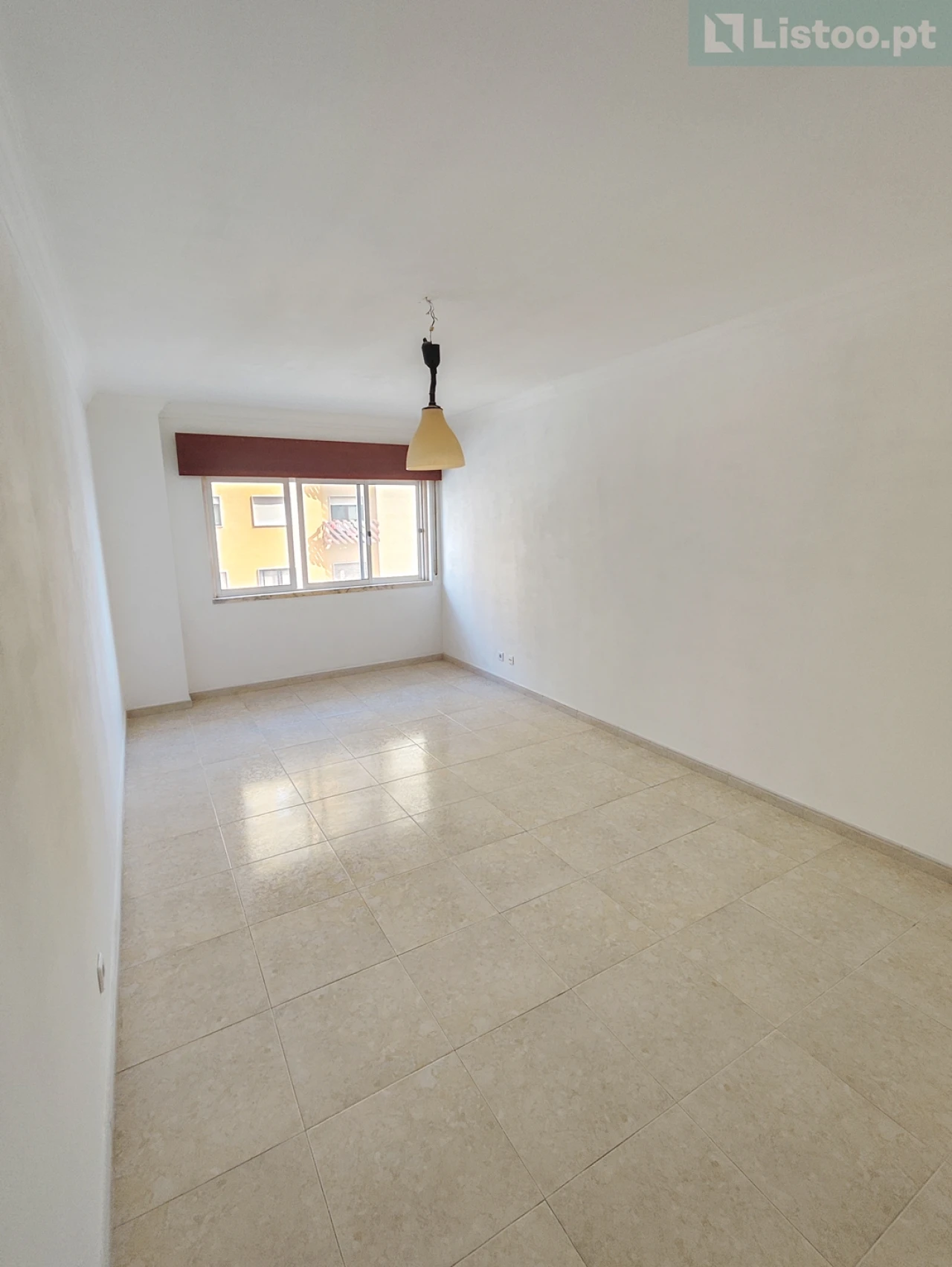 Apartamento T2 para Venda em Agualva e Mira-Sintra Foto 5