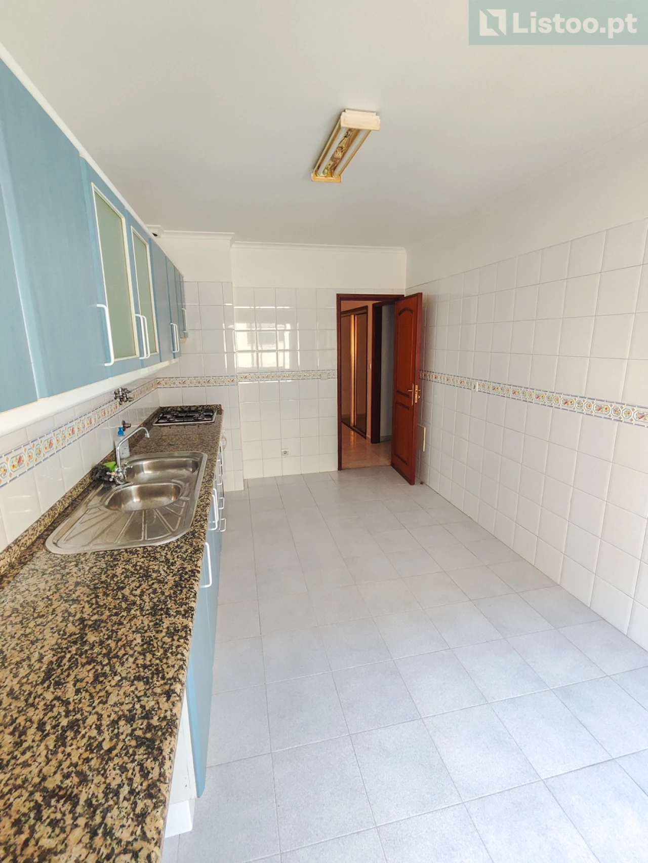 Apartamento T2 para Venda em Agualva e Mira-Sintra Foto 18
