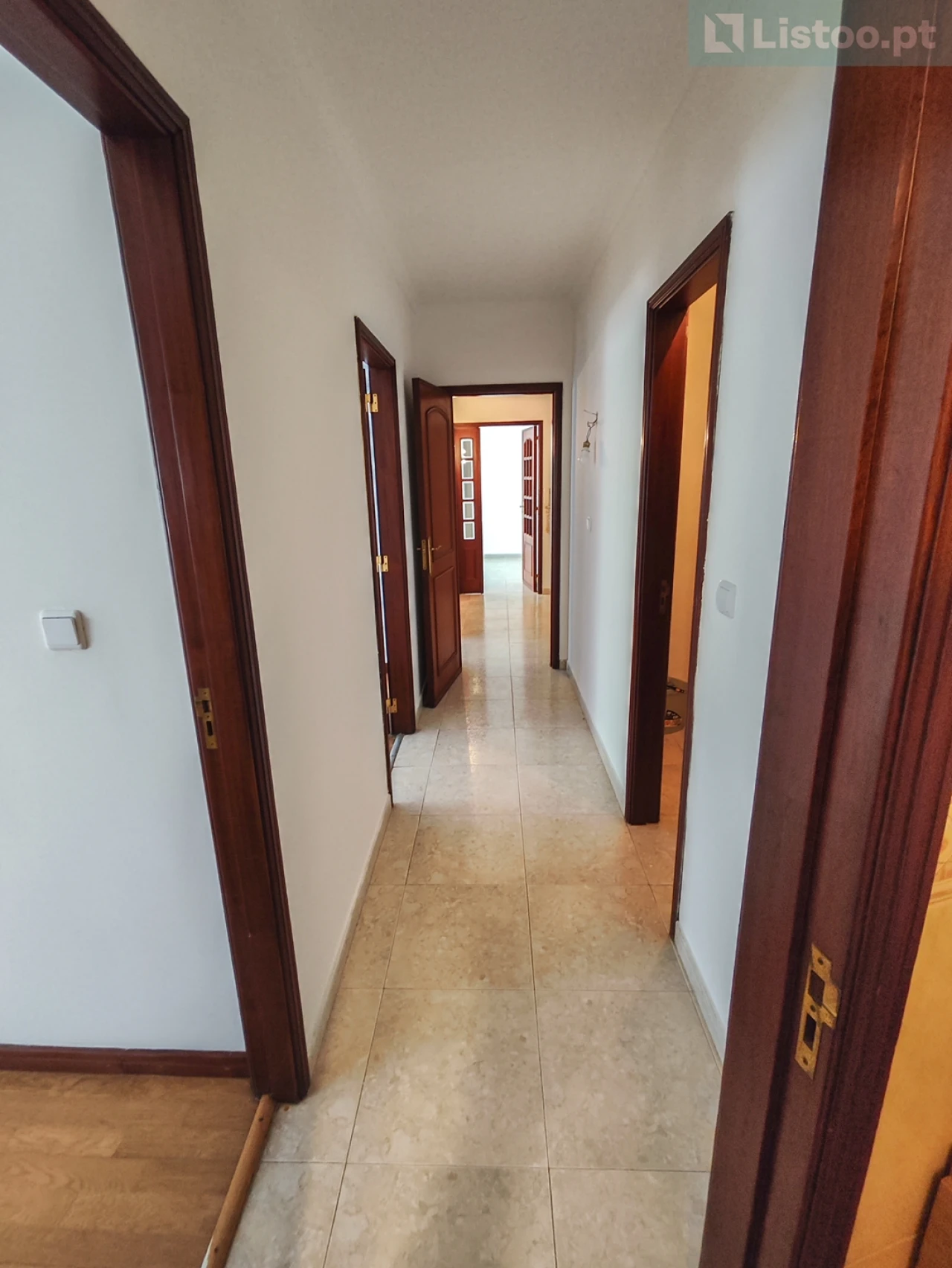 Apartamento T2 para Venda em Agualva e Mira-Sintra Foto 26