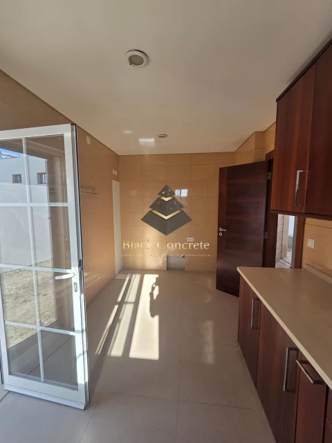 Moradia T4 para Venda em Alcabideche