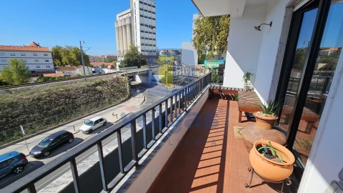 Apartamento T4 para Venda em Caldas da Rainha - Santo Onofre e Serra do Bouro