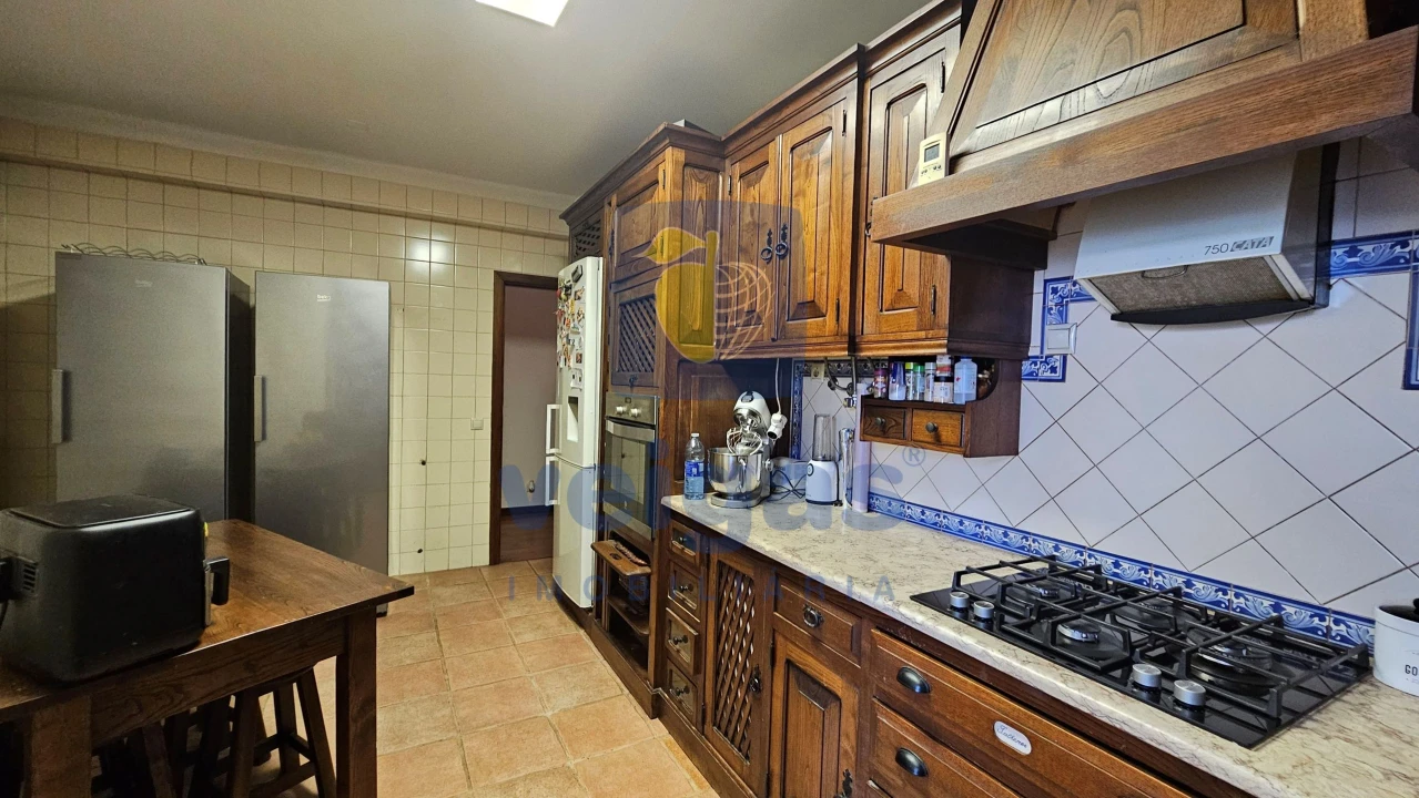 Apartamento T4 para Venda em Caldas da Rainha - Santo Onofre e Serra do Bouro Foto 13