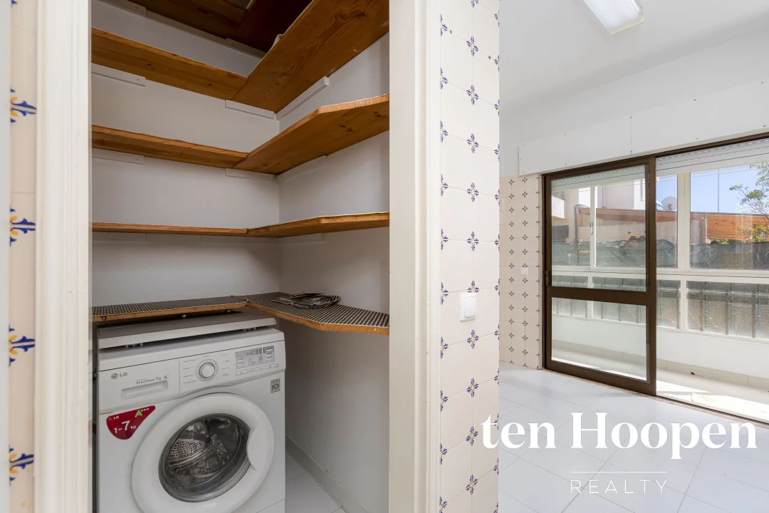 Apartamento T2 para Venda em Lagos (São Sebastião e Santa Maria) Foto 6