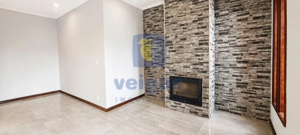 Apartamento T3 para Venda em Paços de Brandão