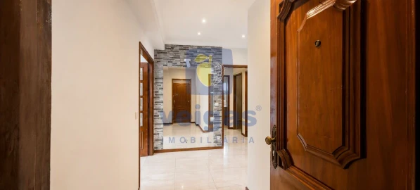 Apartamento T3 para Venda em Paços de Brandão