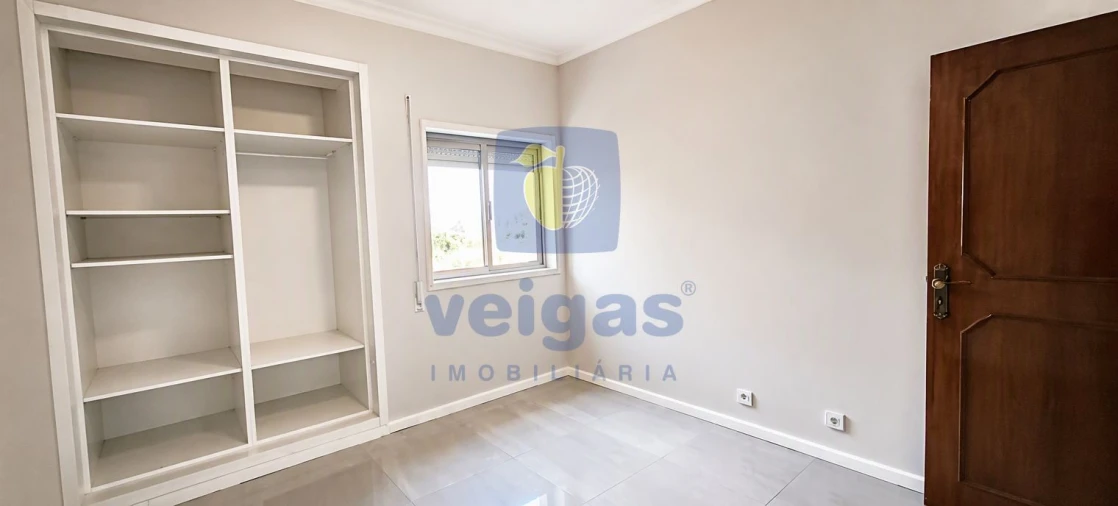 Apartamento T3 para Venda em Paços de Brandão Foto 11