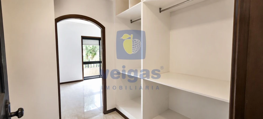 Apartamento T3 para Venda em Paços de Brandão Foto 16