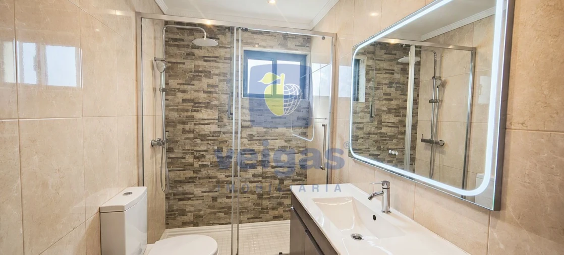 Apartamento T3 para Venda em Paços de Brandão Foto 14