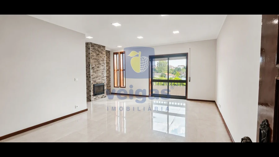 Apartamento T3 para Venda em Paços de Brandão