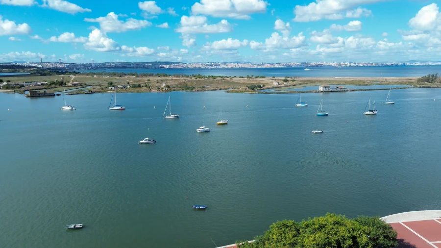 Prédio para Venda em Seixal Foto 6