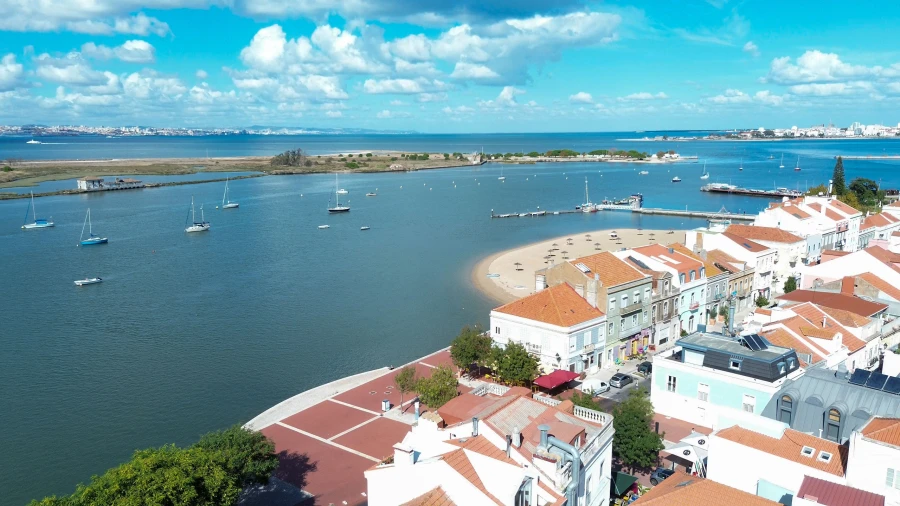 Prédio para Venda em Seixal Foto 12