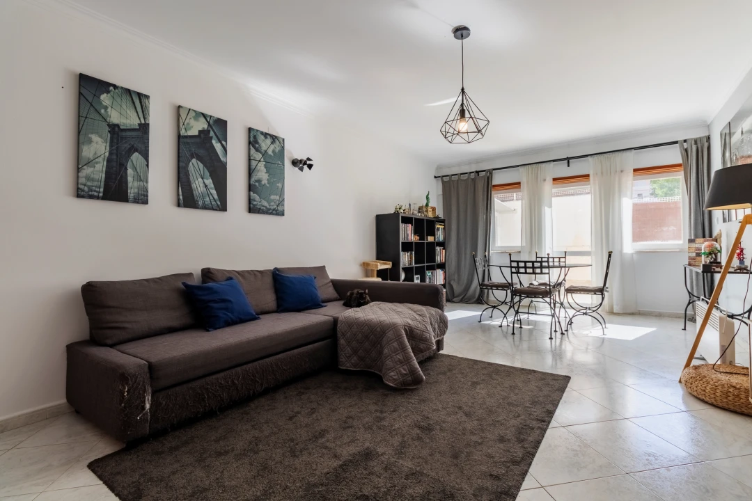 Apartamento T2 para Venda em Algueirão-Mem Martins Foto 20