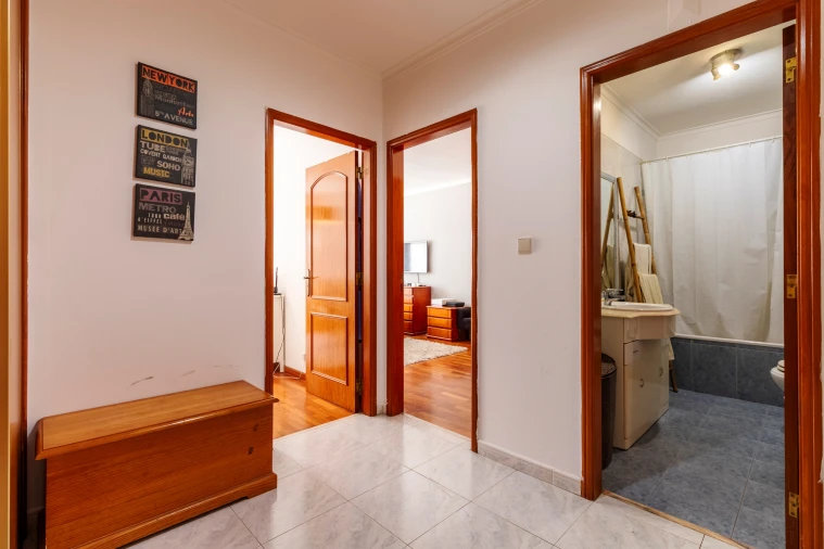 Apartamento T2 para Venda em Algueirão-Mem Martins Foto 26