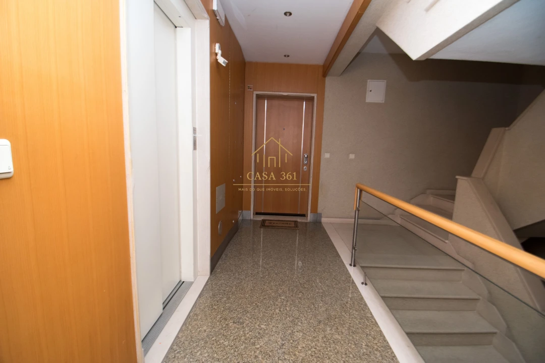Apartamento T3 para Arrendamento em Alhandra, São João dos Montes e Calhandriz Foto 42