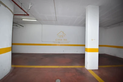 Apartamento T3 para Arrendamento em Alhandra, São João dos Montes e Calhandriz