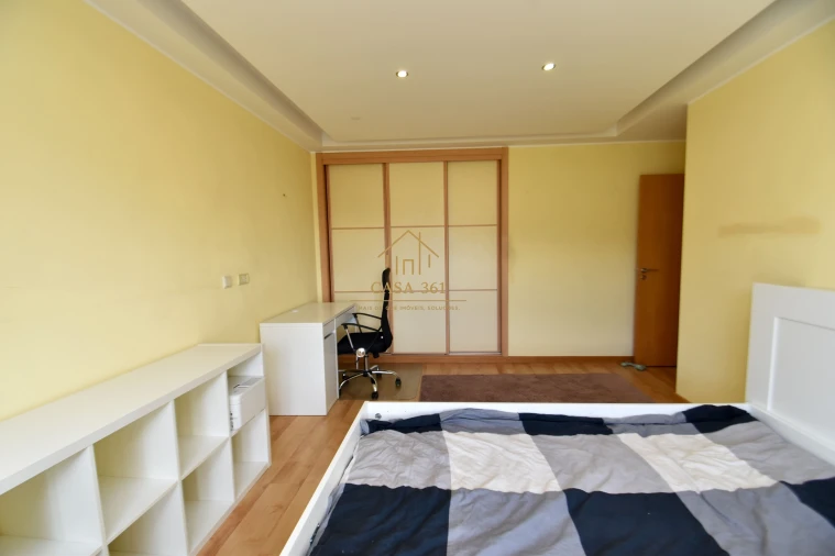 Apartamento T3 para Arrendamento em Alhandra, São João dos Montes e Calhandriz Foto 35