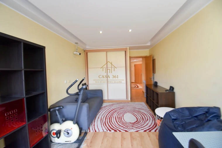 Apartamento T3 para Arrendamento em Alhandra, São João dos Montes e Calhandriz Foto 41