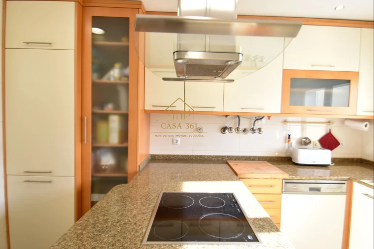 Apartamento T3 para Arrendamento em Alhandra, São João dos Montes e Calhandriz Foto 4