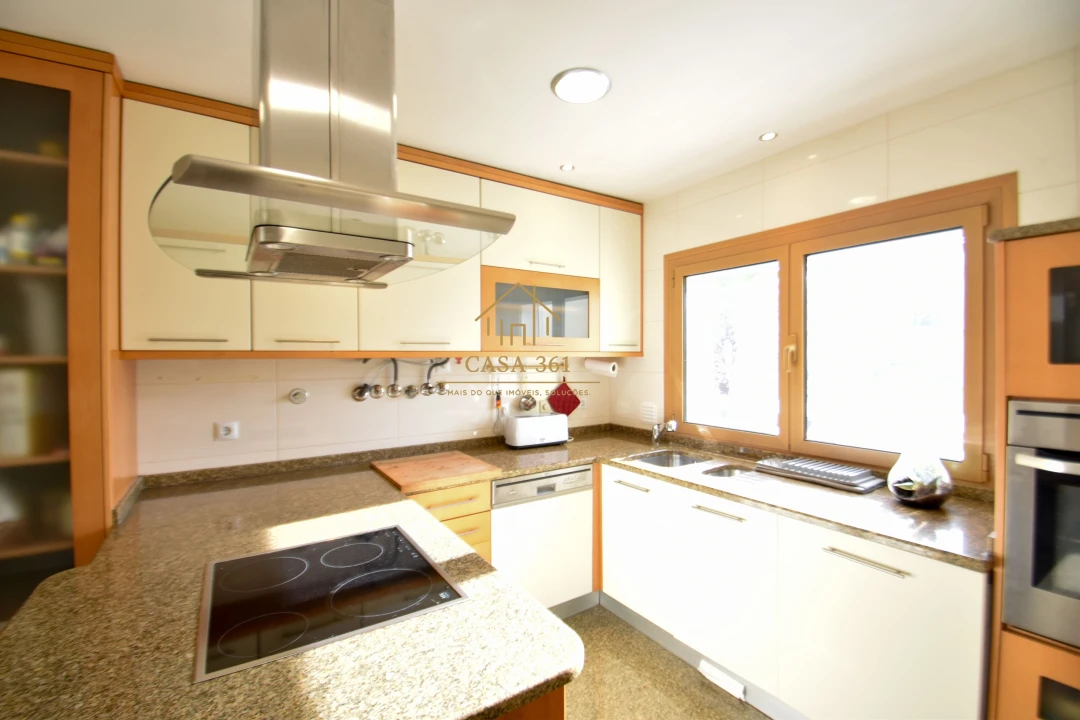 Apartamento T3 para Arrendamento em Alhandra, São João dos Montes e Calhandriz Foto 3