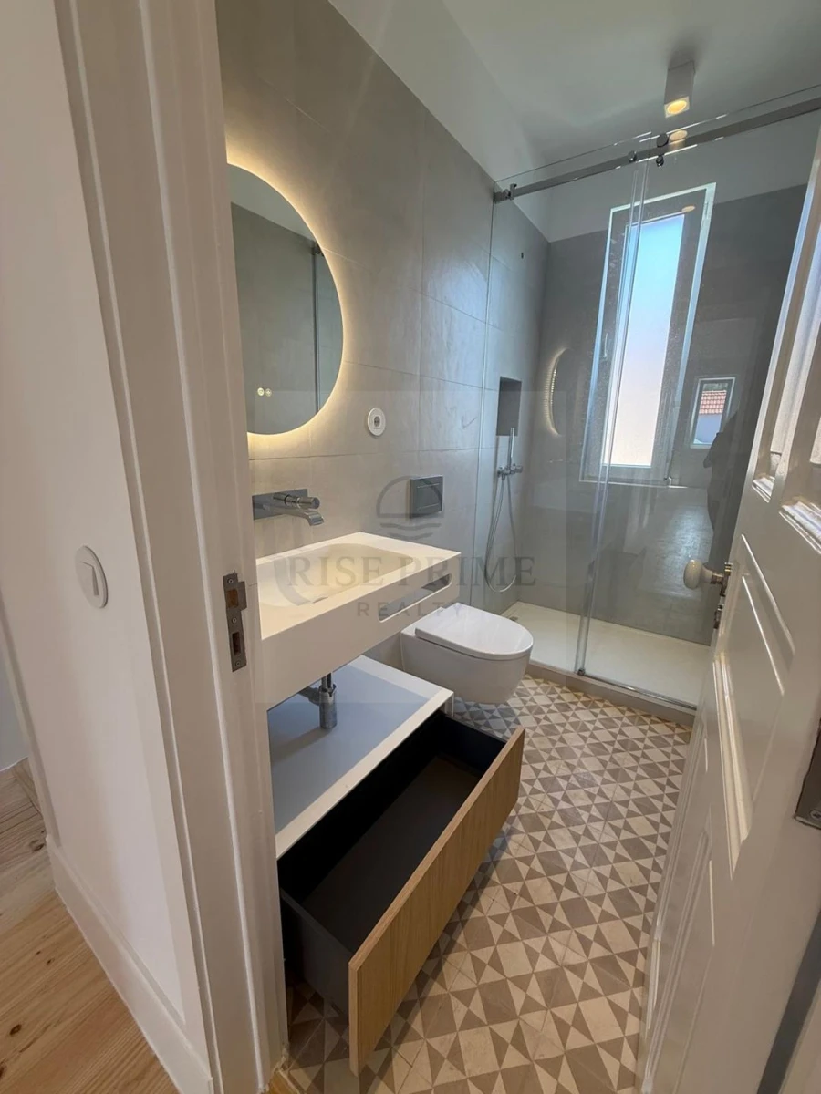 Apartamento T3 para Venda em Algés, Linda-A-Velha e Cruz Quebrada-Dafundo Foto 10