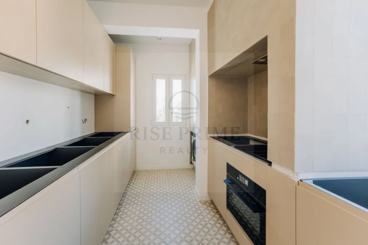 Apartamento T3 para Venda em Algés, Linda-A-Velha e Cruz Quebrada-Dafundo Foto 8