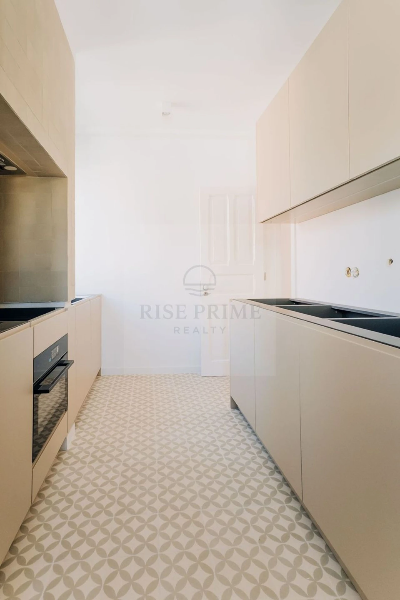 Apartamento T3 para Venda em Algés, Linda-A-Velha e Cruz Quebrada-Dafundo Foto 9