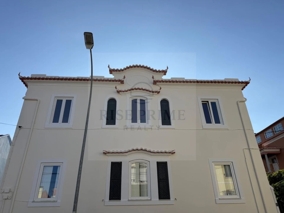 Apartamento T3 para Venda em Algés, Linda-A-Velha e Cruz Quebrada-Dafundo Foto 1