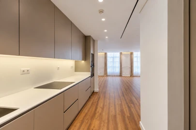Apartamento T3 para Venda em Santo António