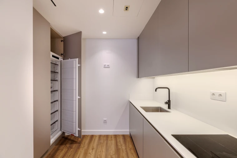 Apartamento T3 para Venda em Santo António Foto 7