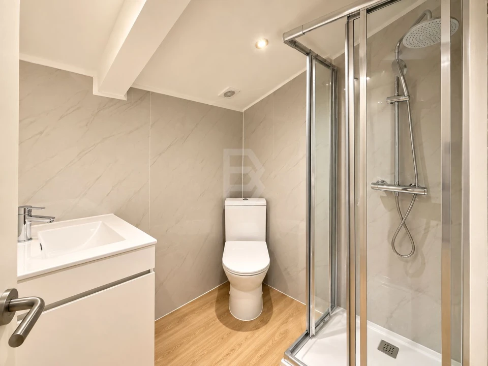 Moradia T3 para Venda em Marvila, Ribeira Santarém, São Salvador, São Nicolau Foto 4