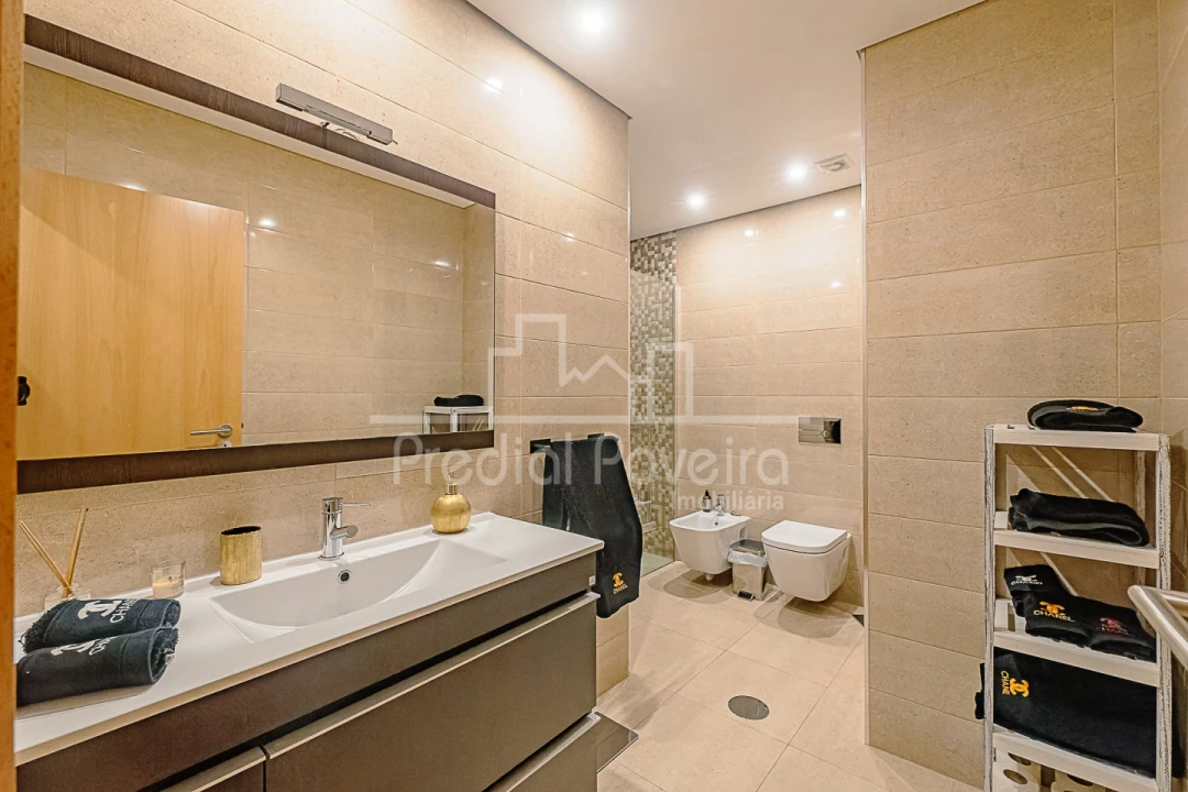 Apartamento T4 para Venda em Aver-O-Mar, Amorim e Terroso Foto 14