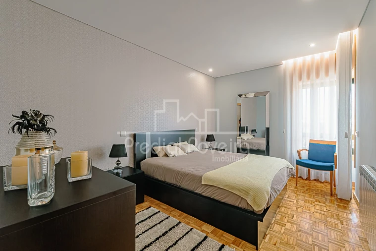 Apartamento T4 para Venda em Aver-O-Mar, Amorim e Terroso Foto 12