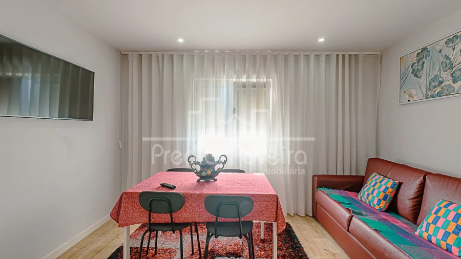 Apartamento T1 para Venda em Póvoa de Varzim, Beiriz e Argivai
