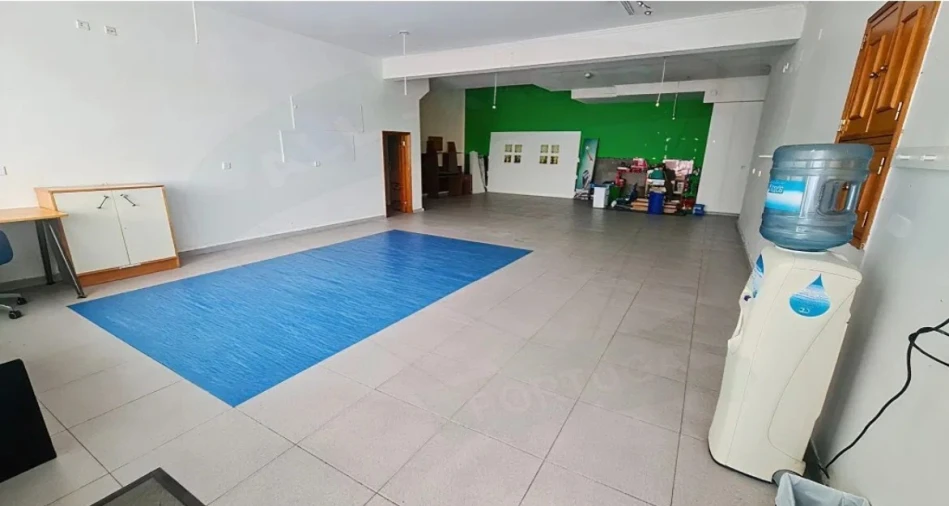 Loja para Venda em Falagueira-Venda Nova Foto 5