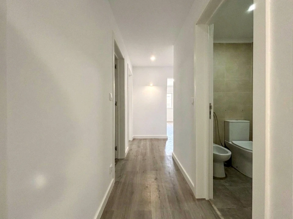 Apartamento T3 para Venda em Cacém e São Marcos Foto 15