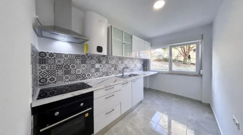 Apartamento T3 para Venda em Cacém e São Marcos