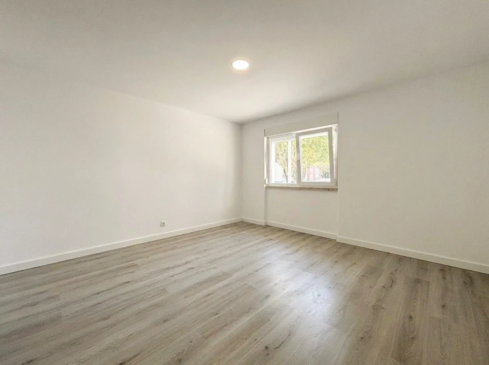 Apartamento T3 para Venda em Cacém e São Marcos Foto 20