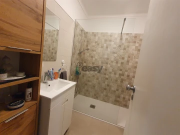 Apartamento T3 para Venda em Algueirão-Mem Martins