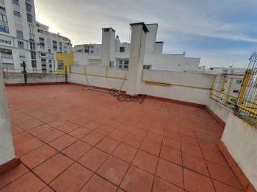 Apartamento T3 para Venda em Algueirão-Mem Martins