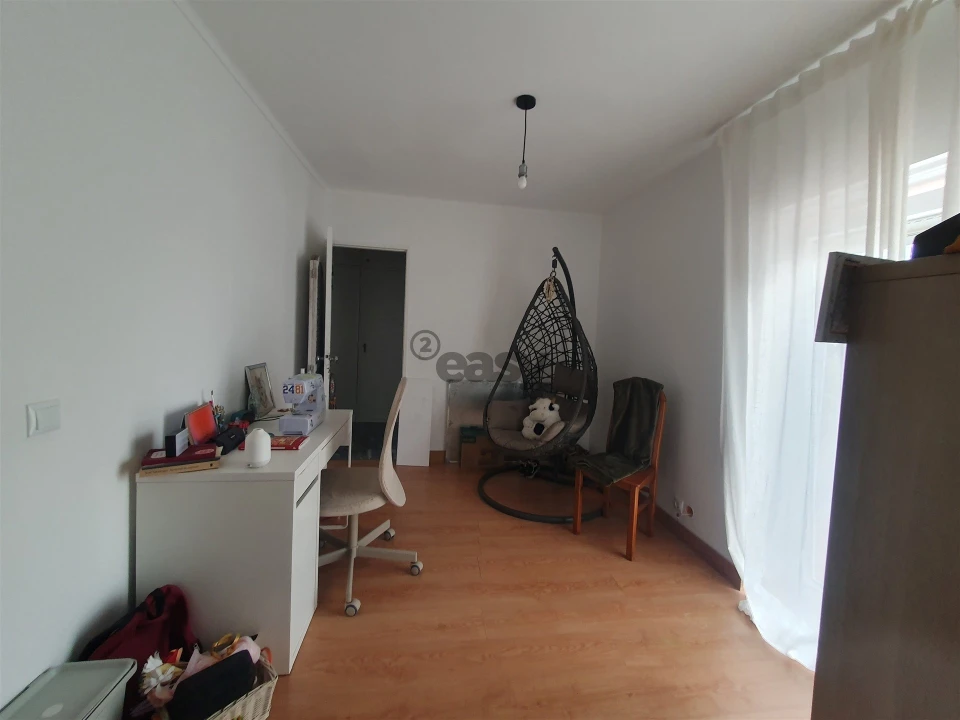 Apartamento T3 para Venda em Algueirão-Mem Martins Foto 10
