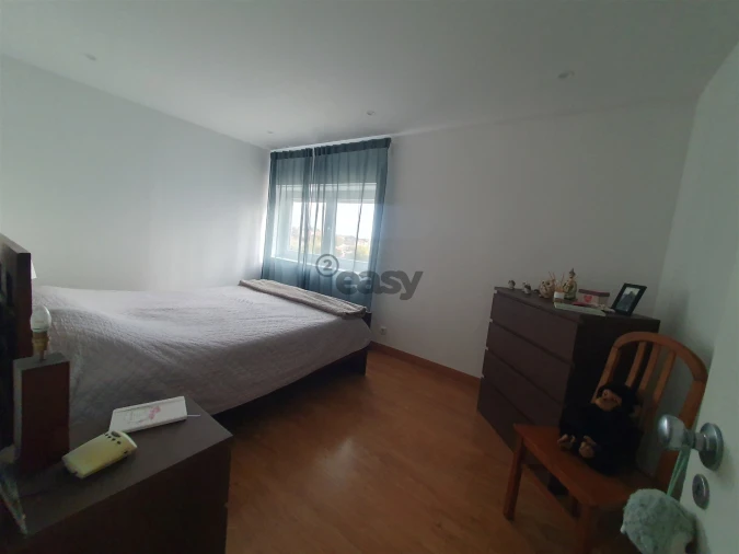 Apartamento T3 para Venda em Algueirão-Mem Martins Foto 11